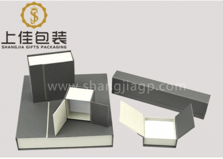 Paper jewelry box